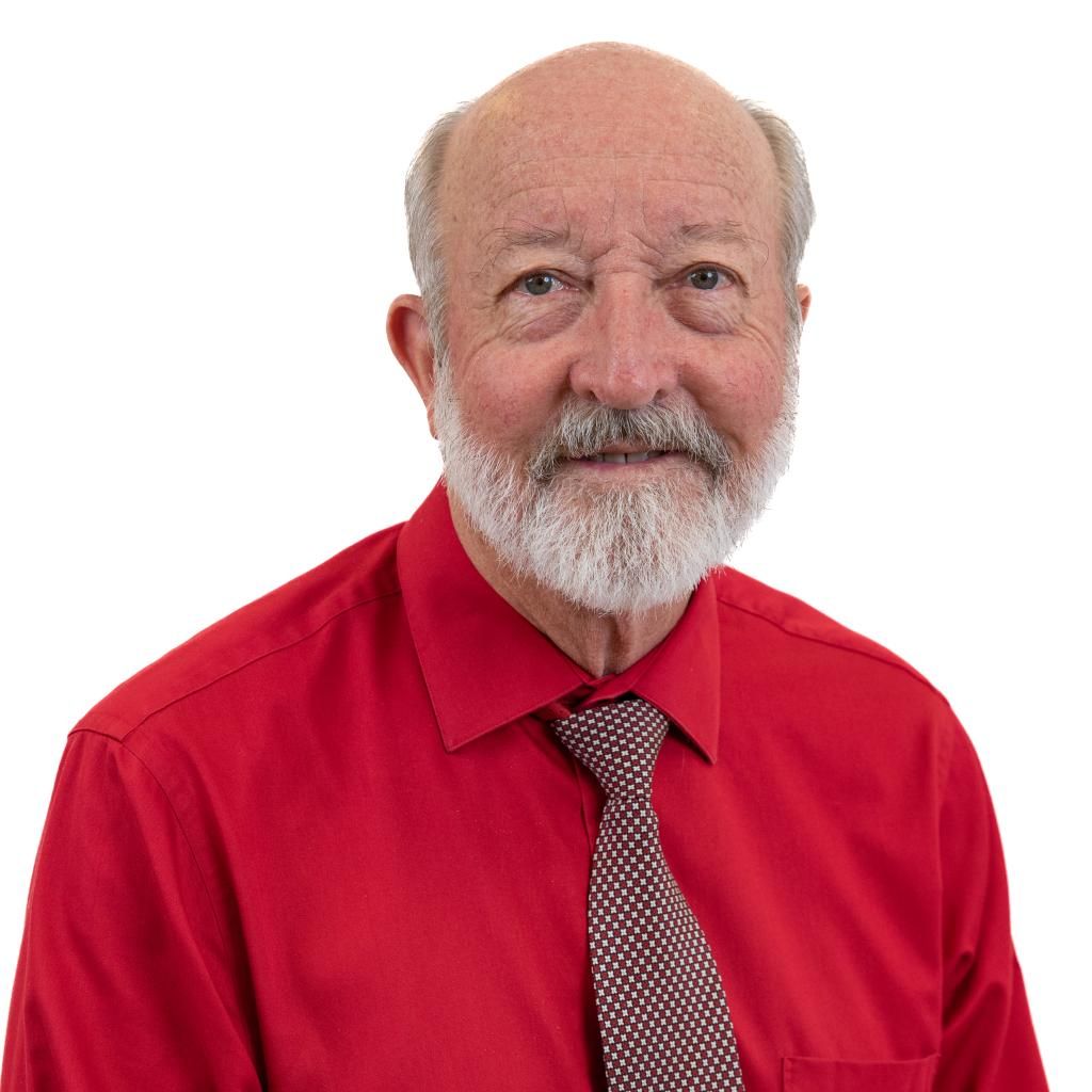 Charles MacVean