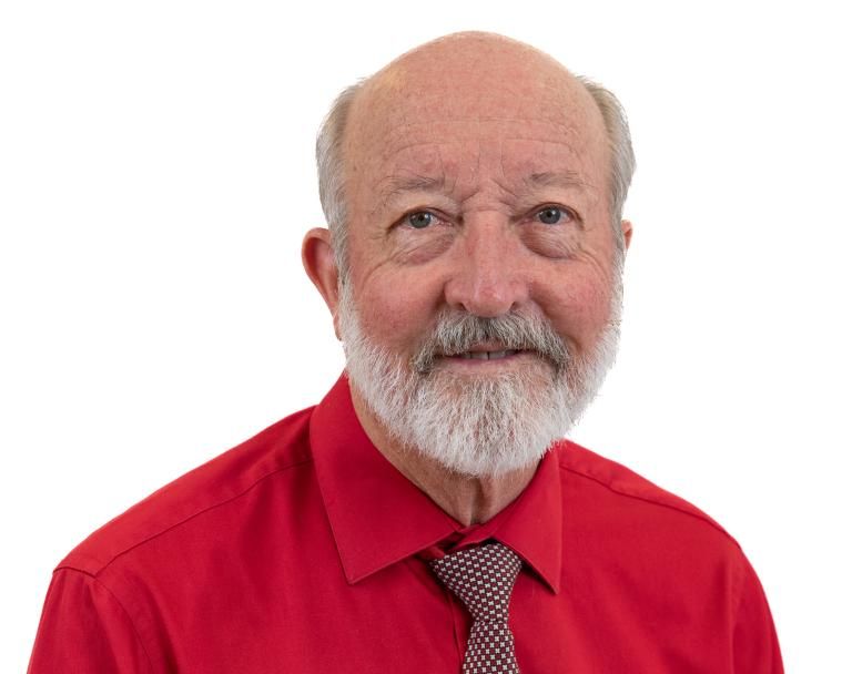 Charles MacVean