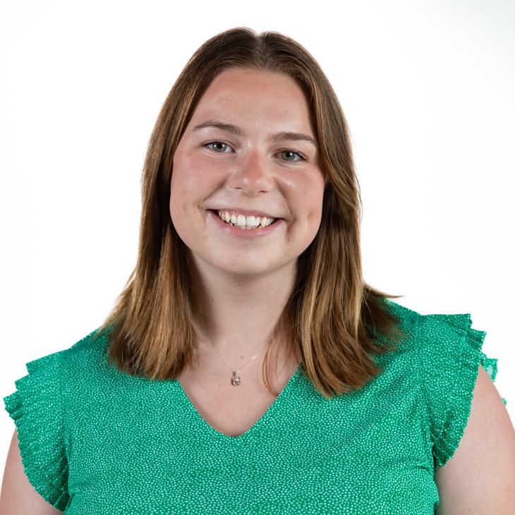 Headshot of Lauren Martin, Admissions Counselor.